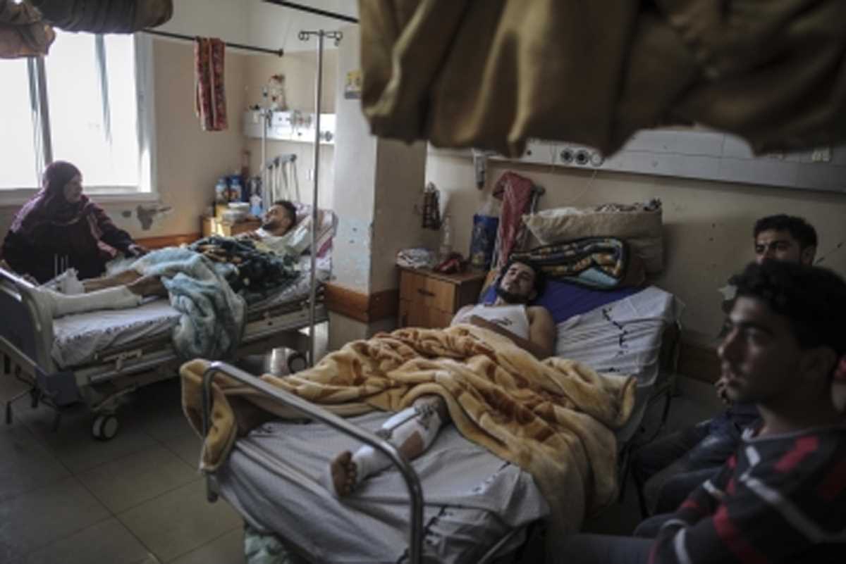 गाजा के मुख्य अस्पताल में बिजली गुल, ऑक्सीजन आपूर्ति बाधित