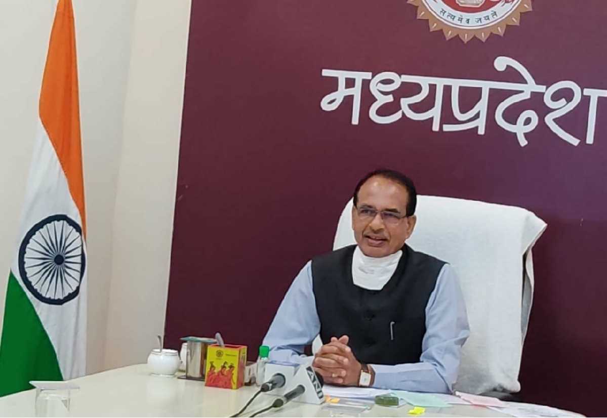 बहन, बेटियों के उत्थान के लिए किए जा रहे हैं कार्य: शिवराज