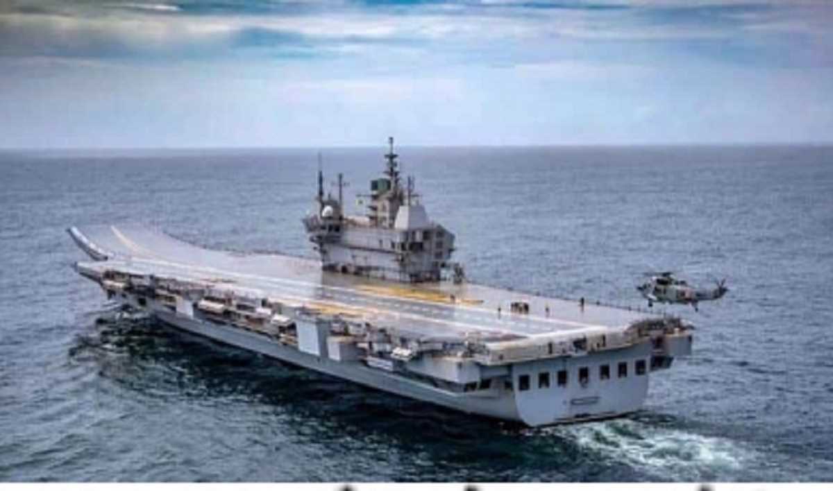 पीएम मोदी ने देश का पहला स्वदेशी विमानवाहक पोत आईएनएस विक्रांत नौसेना को सौंपा