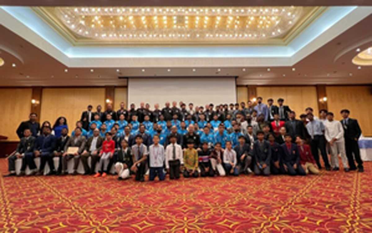 दोहा में ब्लू टाइगर्स ने कतर में भारतीय राजदूत से मुलाकात की