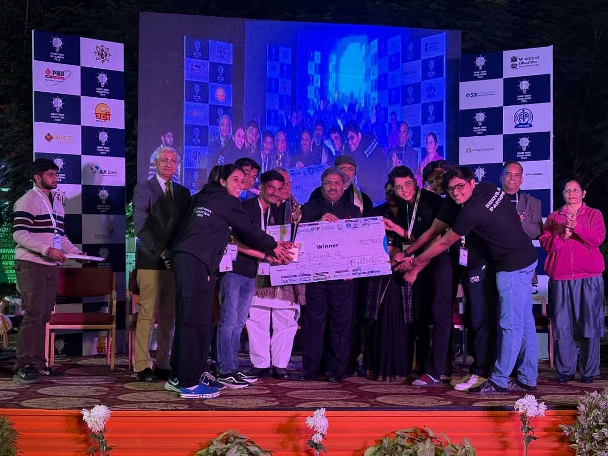 मेरठ: शोभित विश्वविद्यालय में स्मार्ट इंडिया हैकाथॉन 2024 का भव्य समापन मेरठ: शोभित विश्वविद्यालय में स्मार्ट इंडिया हैकाथॉन 2024 का भव्य समापन