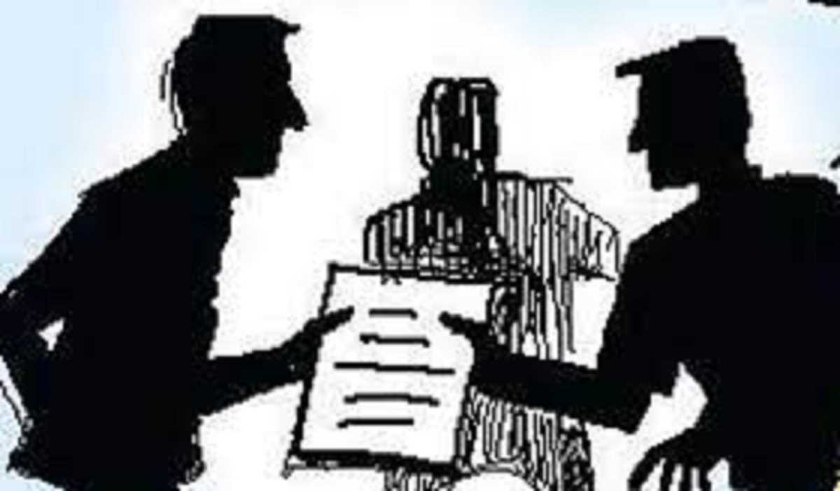 एसटीएफ ने - यूकेएसएसएससी पेपर लीक मामले के 45वें आरोपी को कानपुर से पकड़ा