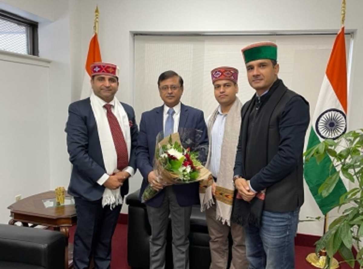 कनाडा में ब्रांड हिमाचली हस्तकला को लोकप्रिय बनाने की पहल