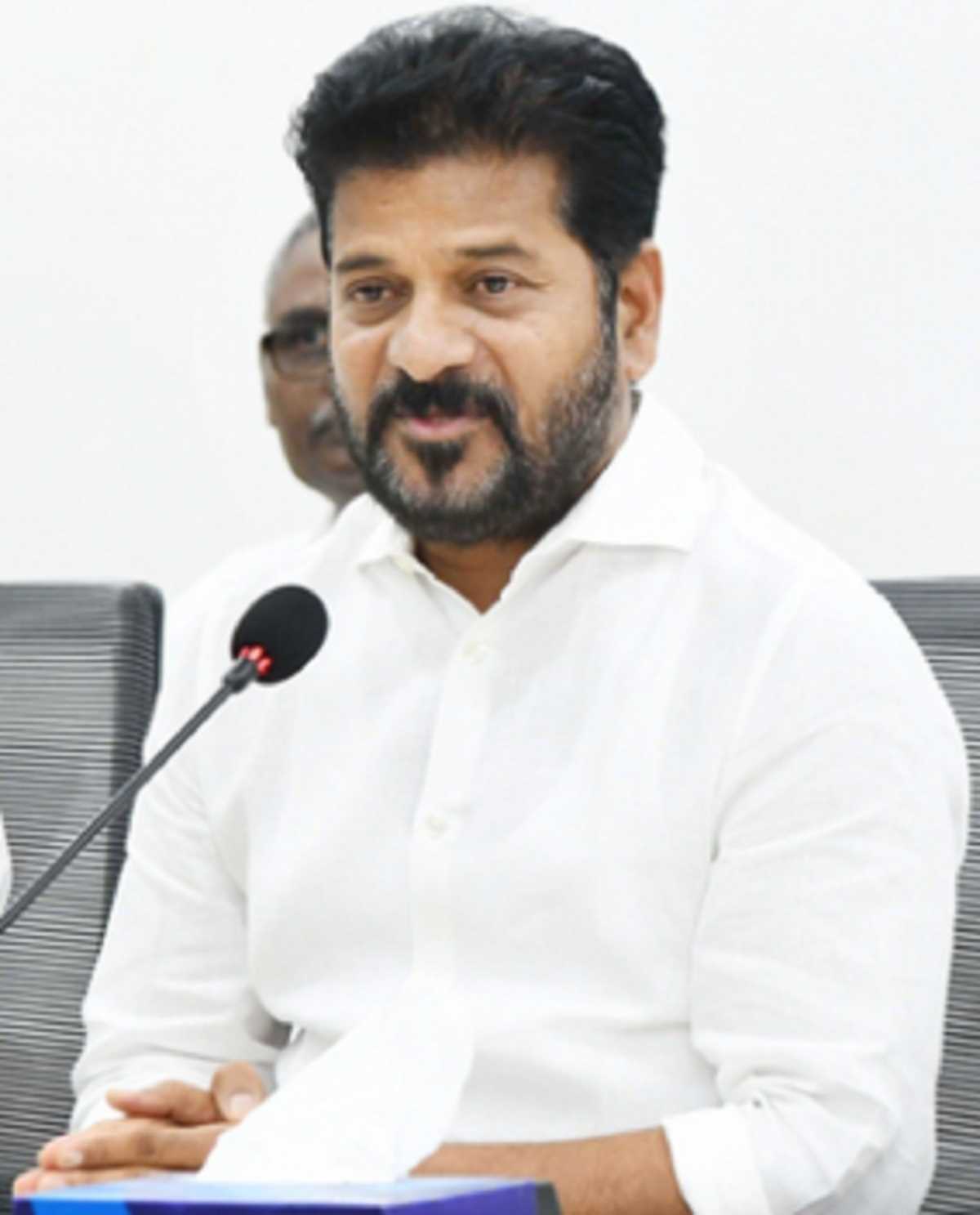 तेलंगाना सरकार 10 छात्रों वाले हर स्कूल के लिए एक शिक्षक की करेगी नियुक्ति