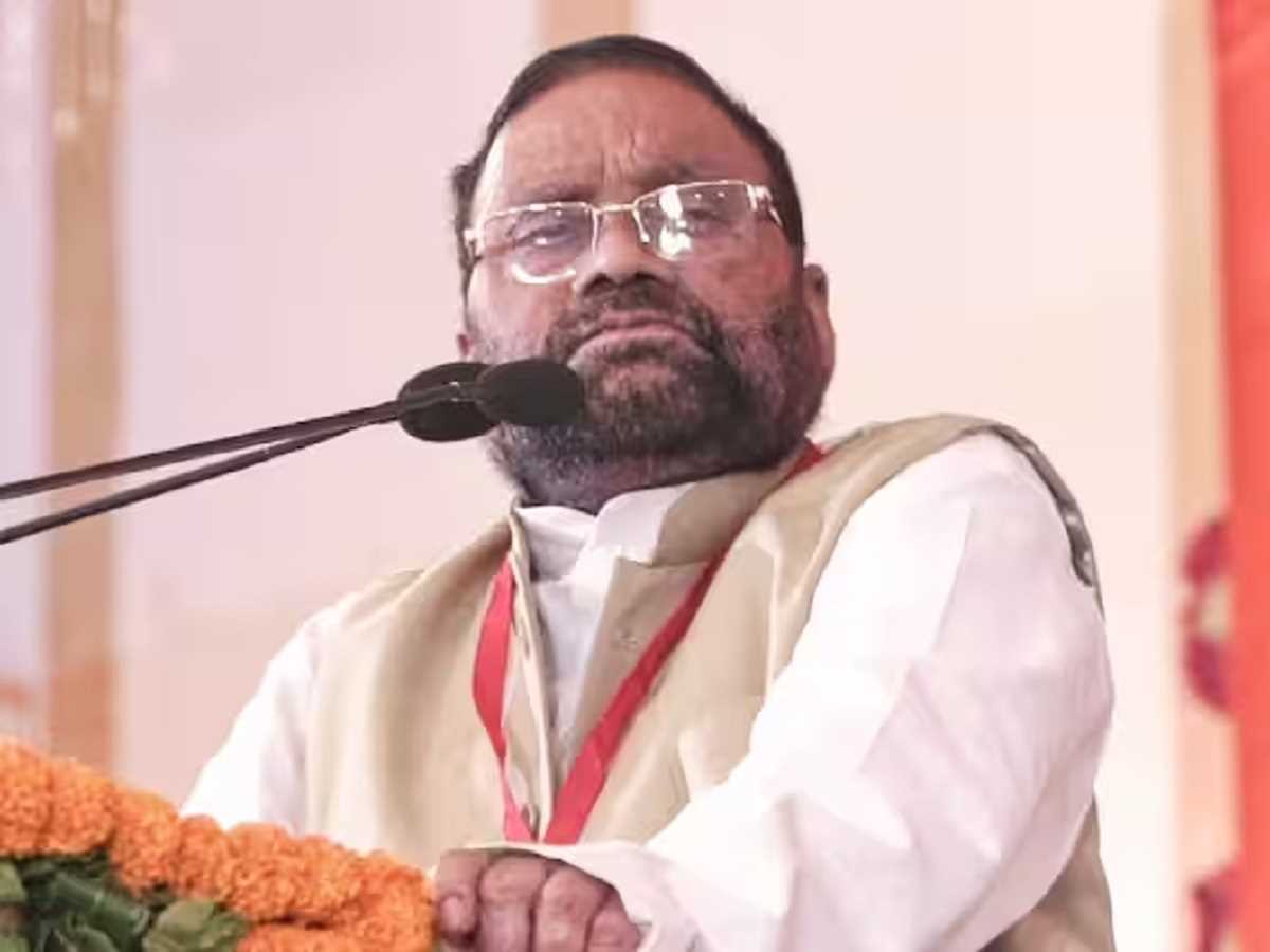 स्वामी प्रसाद के बयान सपा के लिए बन सकते हैं शूल