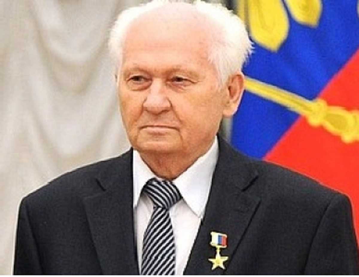 रूस के रॉकेट विशेषज्ञ कामनेव 3 हफ्तों में मरने वाले चौथे प्रमुख रक्षा अधिकारी