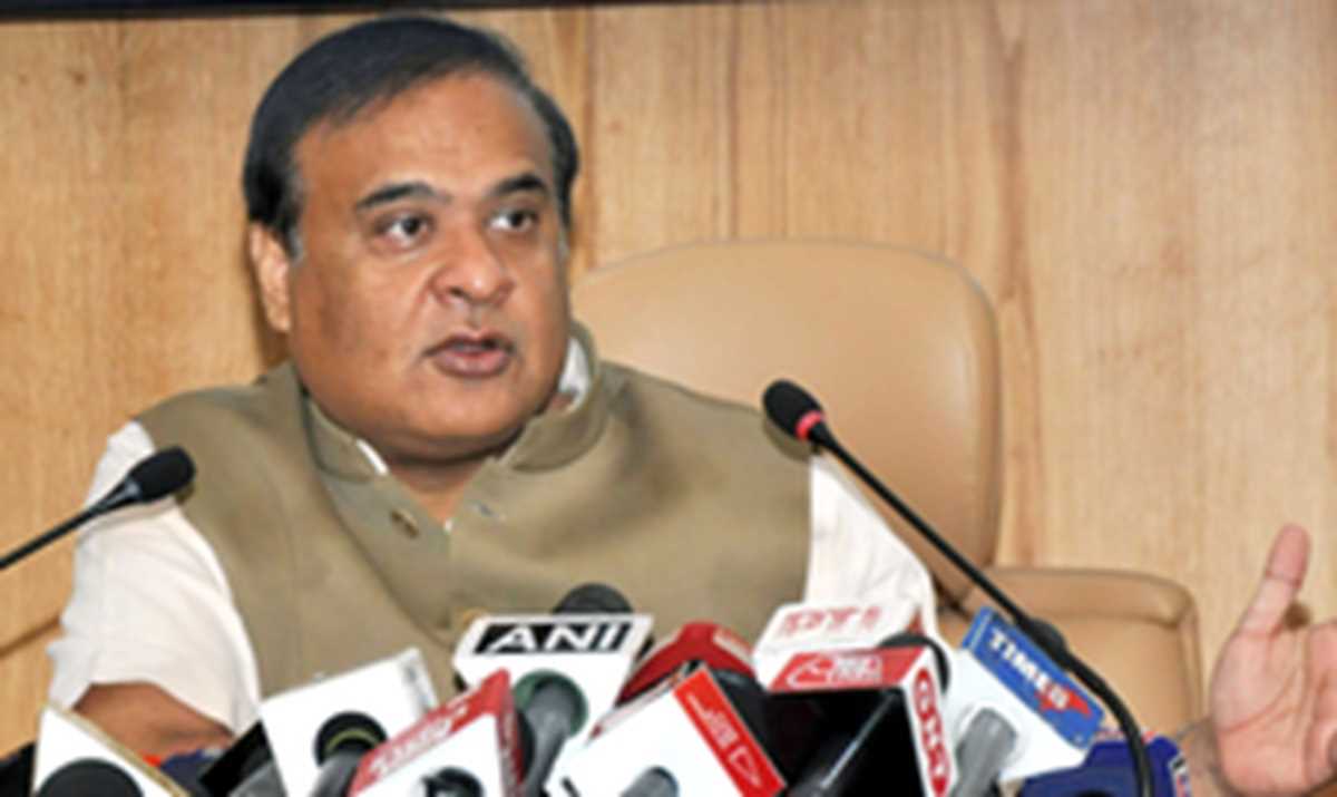 असम सीएम ने भीड़ को उकसाने के लिए राहुल गांधी के खिलाफ पुलिस में शिकायत दर्ज करने का दिया आदेश असम सीएम ने भीड़ को उकसाने के लिए राहुल गांधी के खिलाफ पुलिस में शिकायत दर्ज करने का दिया आदेश