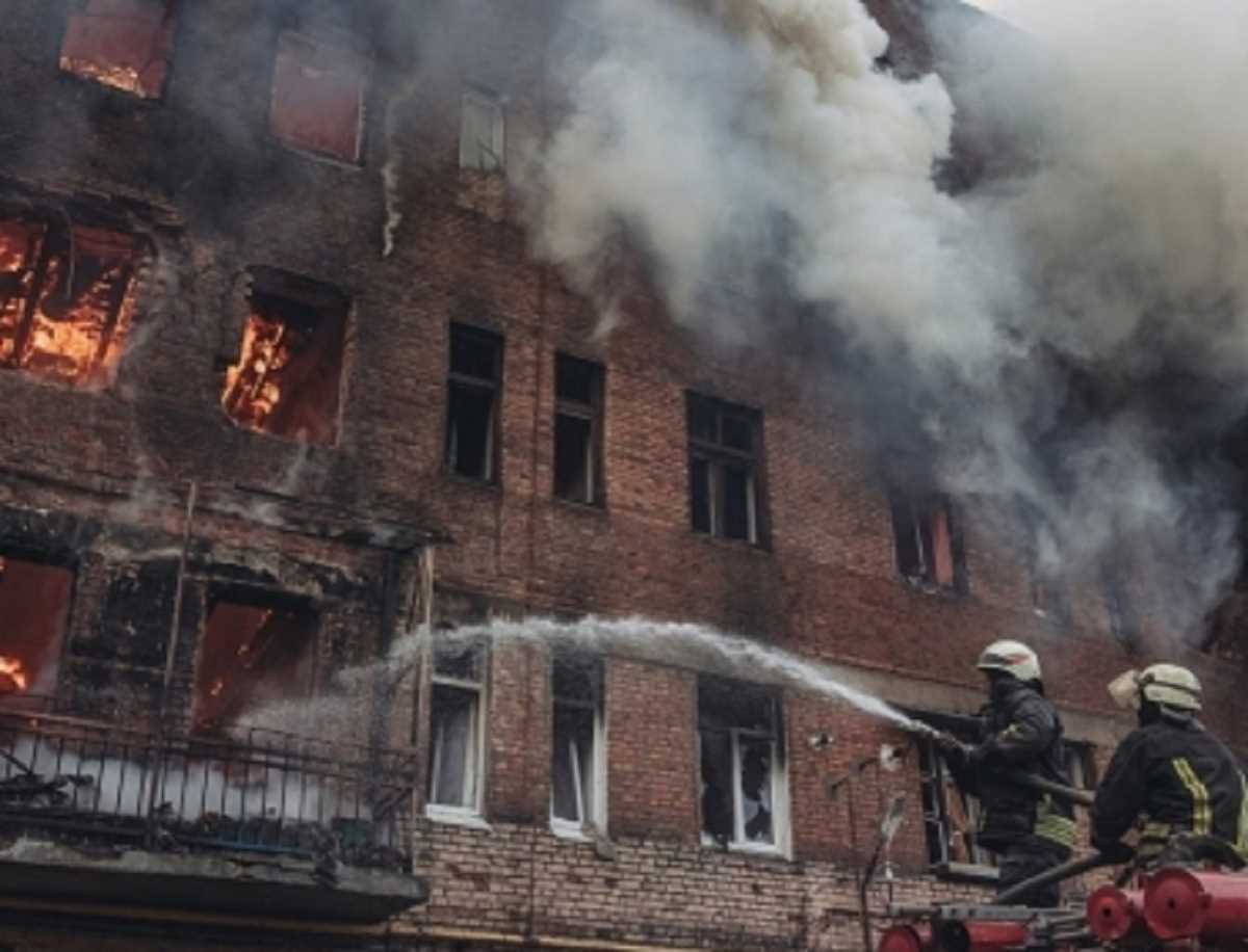 रूस ने ईरान निर्मित 16 ड्रोन से यूक्रेन पर किया हमला : कीव अधिकारी