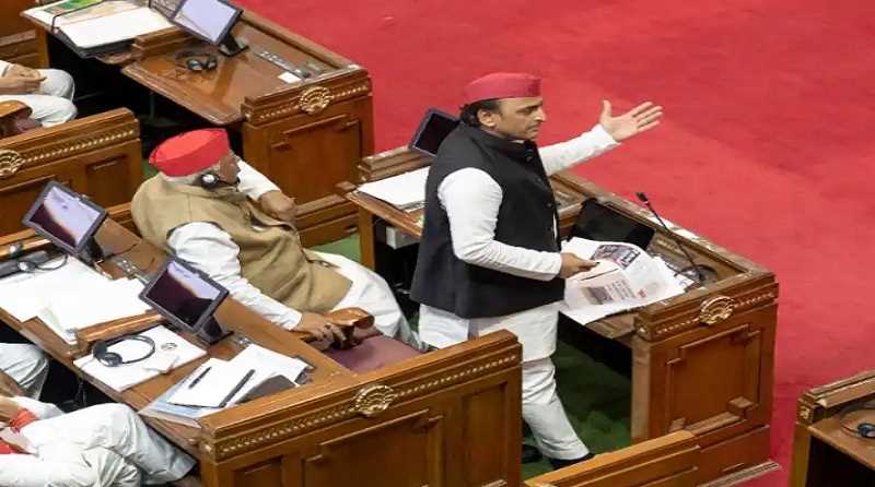 बजट में जनपक्ष पूरी तरह से नदारद है: अखिलेश यादव