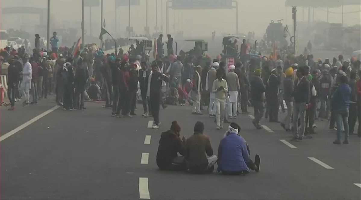 किसान आंदोलन का 27वां दिन, किसानों ने बंद किया गाजीपुर सीमा