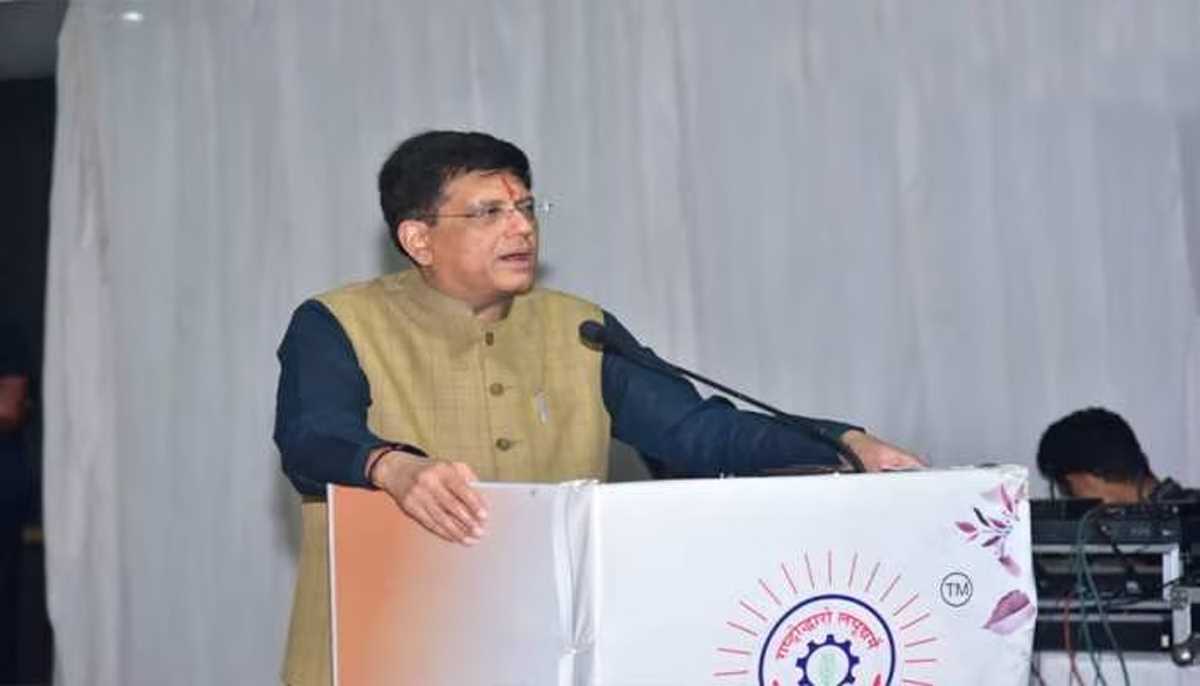 केन्द्र एवं राज्य सरकार मिलकर काम करेगी तभी उद्योग तेज गति से बढ सकता है : गोयल