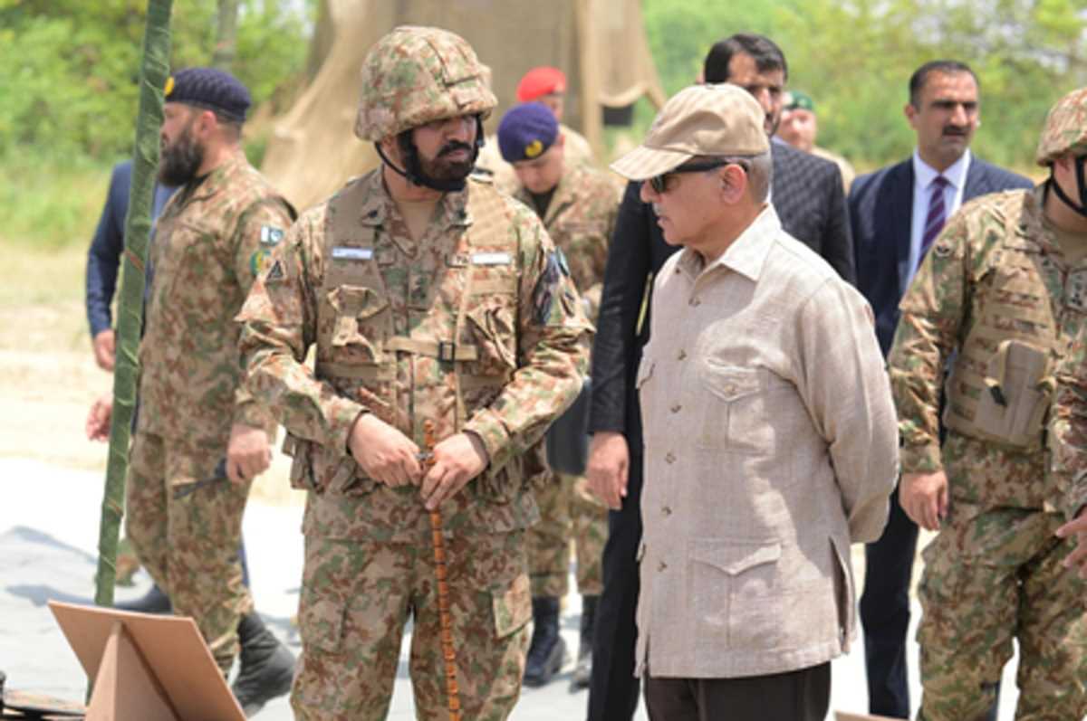 भारत से उलझकर क्या मिला? बलूचिस्तान टू चटगांव एक बार फिर खंडित होने की कगार पर पाकिस्तान और बांग्लादेश भारत से उलझकर क्या मिला? बलूचिस्तान टू चटगांव एक बार फिर खंडित होने की कगार पर पाकिस्तान और बांग्लादेश