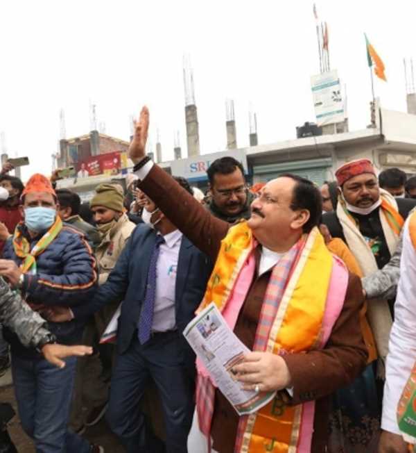 नड्डा का सपा पर हमला, बोले, गलती से सत्ता में आए तो यूपी में होगा अपराधियों का राज नड्डा का सपा पर हमला, बोले, गलती से सत्ता में आए तो यूपी में होगा अपराधियों का राज