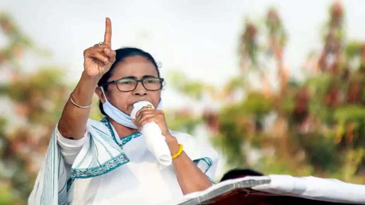 हमें टैगोर के सिद्धांतों का अनुकरण करना चाहिए : ममता