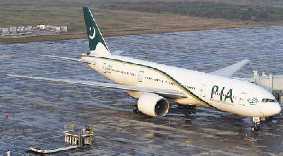 ऑपरेशन सिंदूर : भारत के एयरस्ट्राइक के बाद सहमा पाकिस्तान, आसमान में भी सन्नाटा