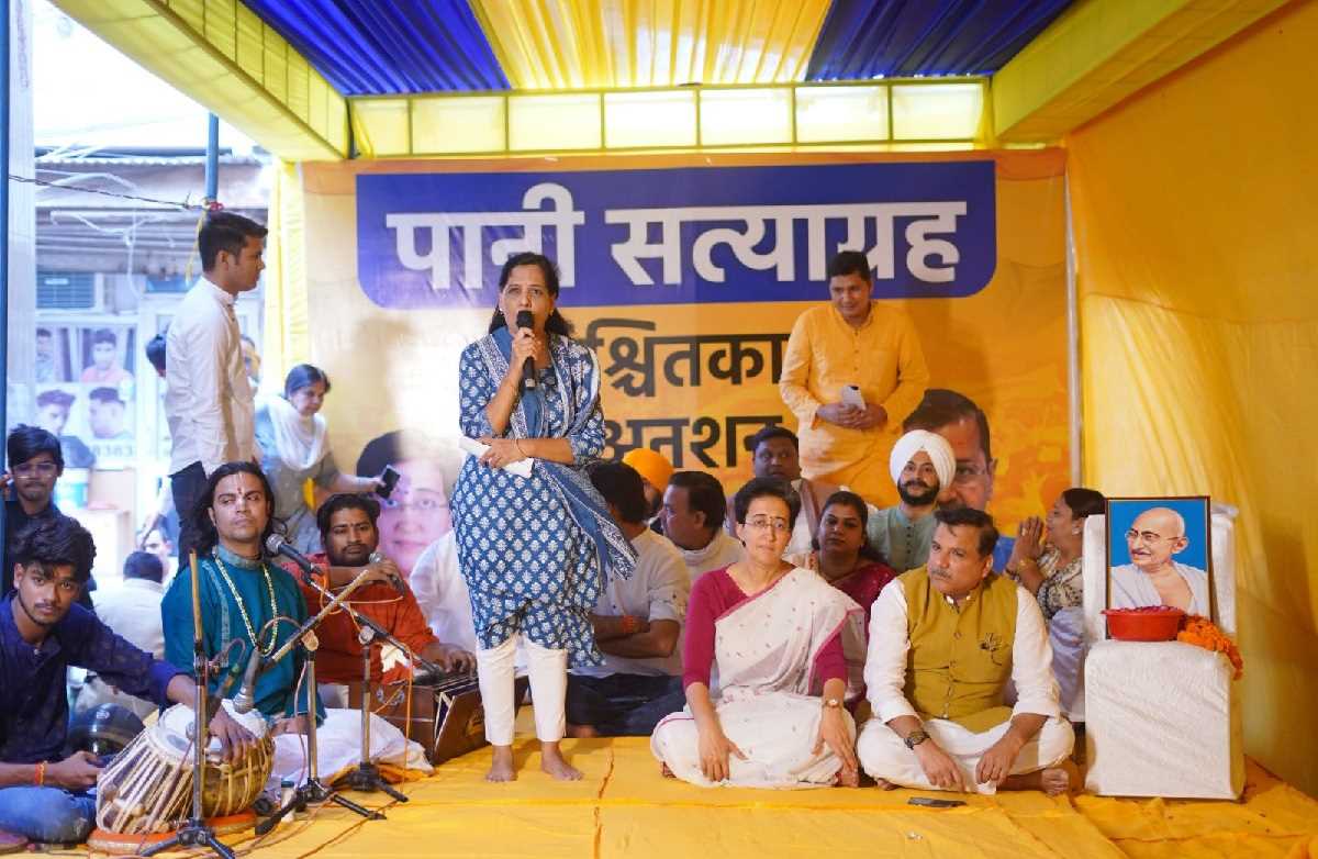 दिल्ली में जल संकट को लेकर आतिशी का अनिश्चितकालीन अनशन शुरू