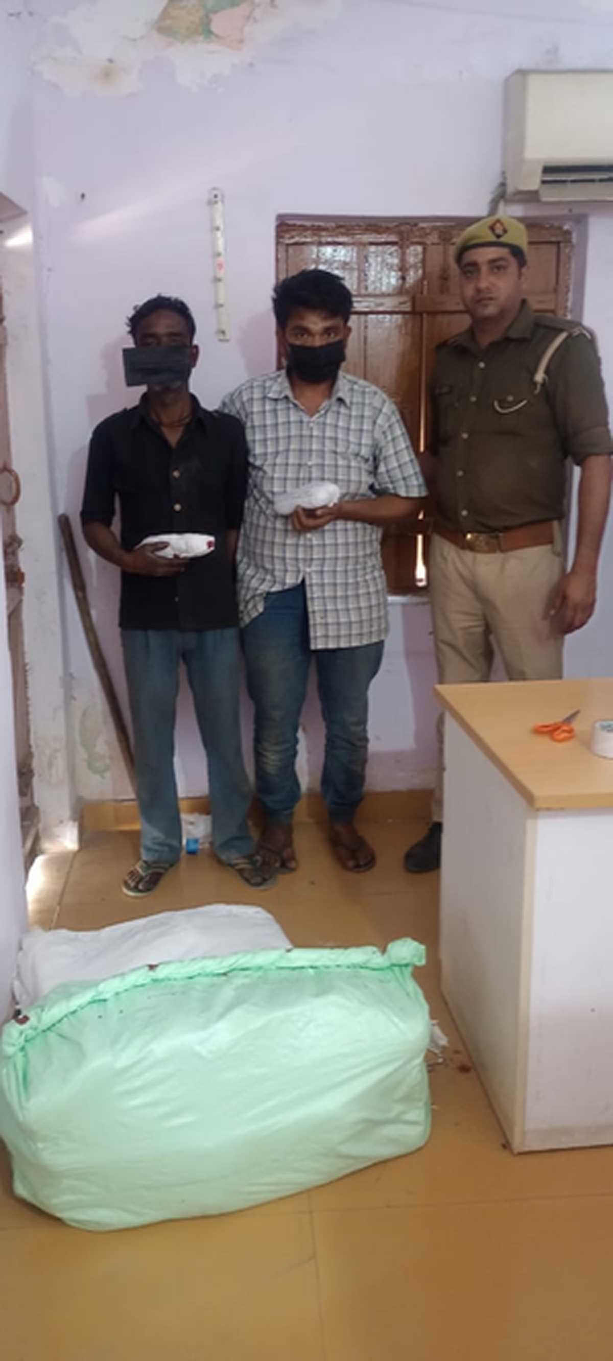 गांजा की बड़ी खेप ले जाते अंतरराज्यीय गैंग के दो तस्कर गिरफ्तार, 14 लाख का माल बरामद