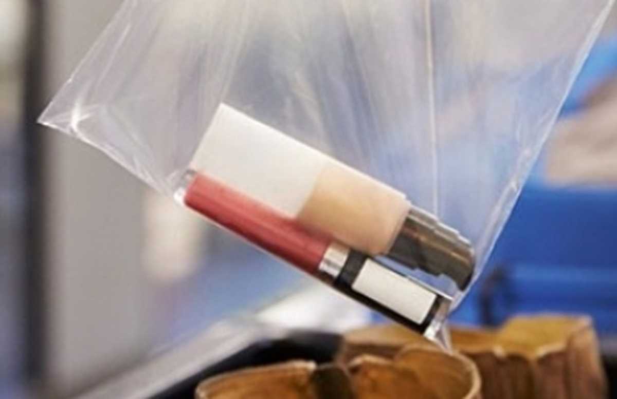 ब्रिटेन का 100 एमएल लिक्विड एयरपोर्ट नियम खत्म होगा