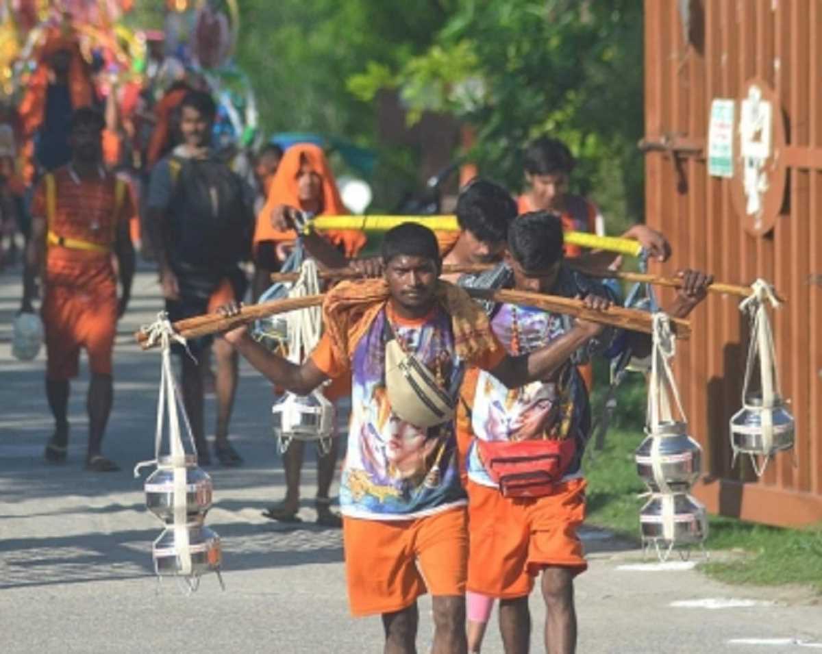 यूपी: भीषण सड़क हादसे में 3 कांवड़ियों की मौत