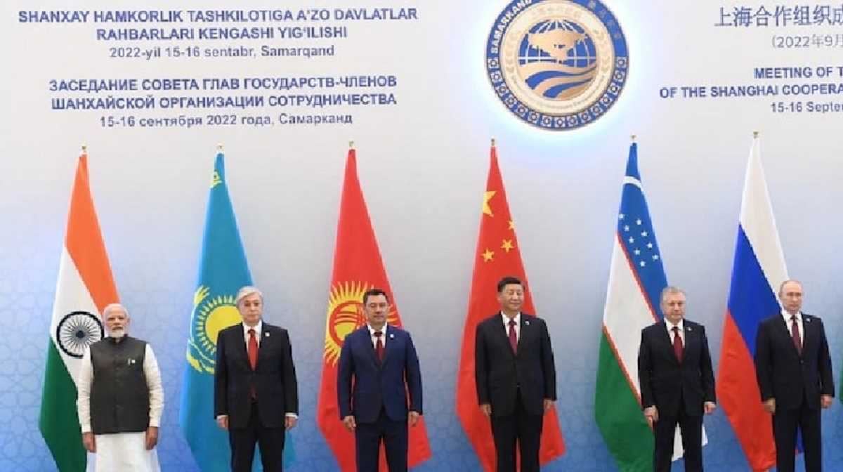 समरकंद में बड़ी बैठक शुरू, रूसी राष्ट्रपति पुतिन से मिले पीएम मोदी