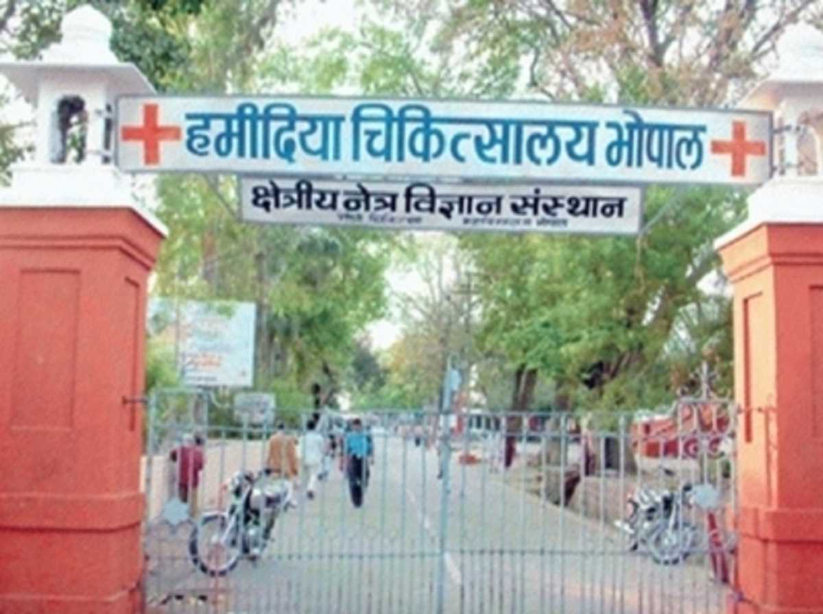 देश में पहली बार इस सरकारी अस्पताल में सर्जरी करेगा रोबोट