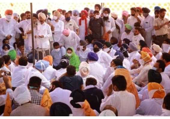 नए कृषि कानूनों को निरस्त करने की मांग लेकर पंजाब, हरियाणा में व्यापक विरोध प्रदर्शन