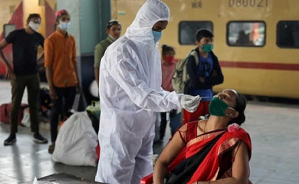 यूपी में कोविड के मामले 350 के पार