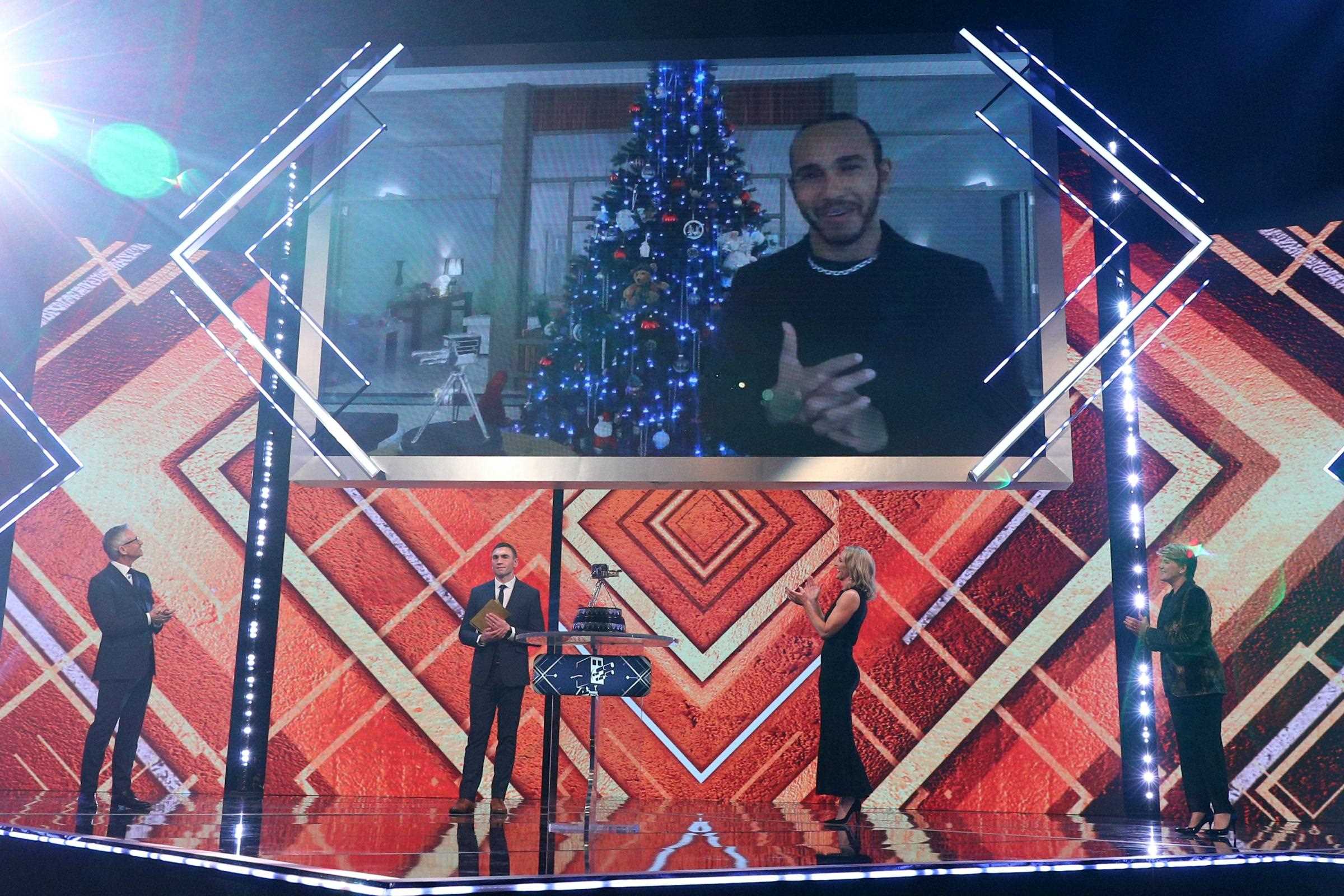 लुइस हेमिल्टन चुने गए बीबीसी स्पोटर्स पर्सनेलिटी ऑफ द ईयर