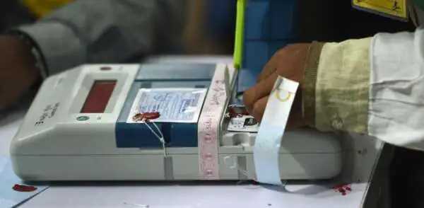 पंजाब विस चुनावों की मतगणना शुरू, 1304 प्रत्याशियों की किस्मत का होगा फैसला