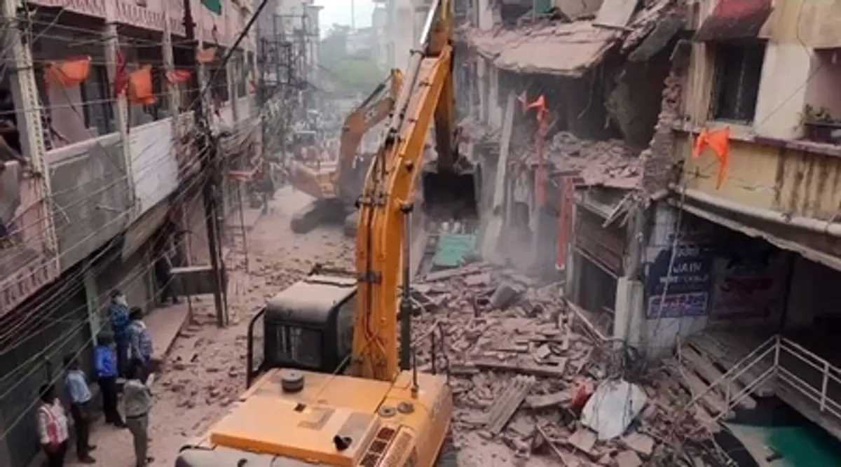 छिंदवाड़ा में अतिक्रमण के खिलाफ अभियान, नियम न मानने पर कार्रवाई की चेतावनी छिंदवाड़ा में अतिक्रमण के खिलाफ अभियान, नियम न मानने पर कार्रवाई की चेतावनी