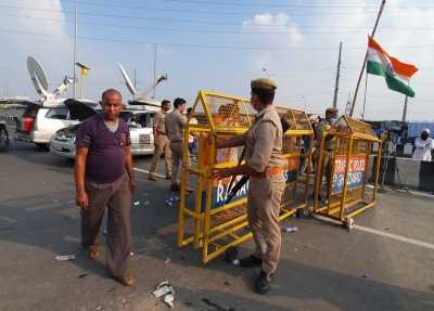 दिल्ली के गाजीपुर में मिला संदिग्ध बैग, मौके पर पहुंचा बम निरोधक दस्ता