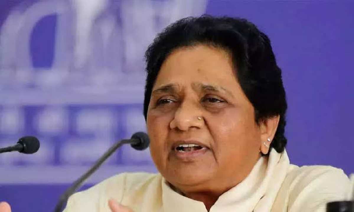 बसपा से जुड़ेंगे तो आगे बढ़ेंगे, सुरक्षित रहेंगे : मायावती