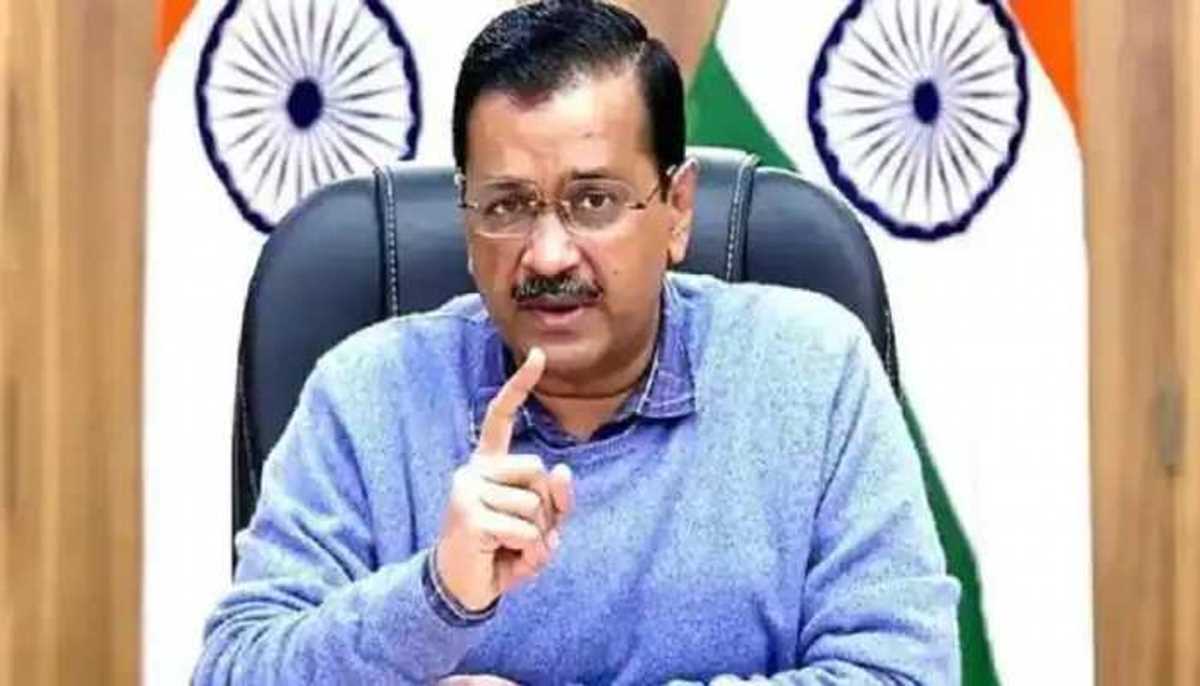 सरकार के कामों में बाधा डाल रहे उपराज्यपाल : केजरीवाल