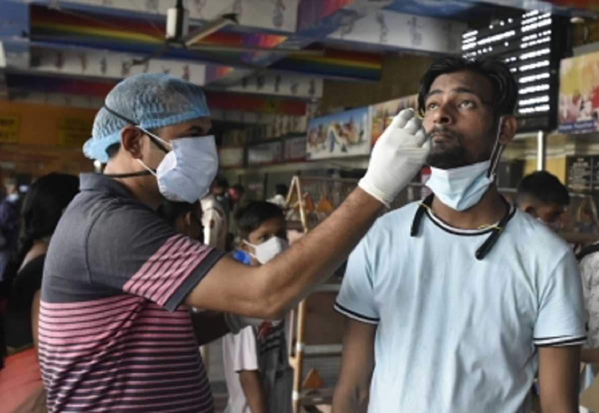 भारत में 2,424 नए कोविड मामले आए सामने, 15 मौतें