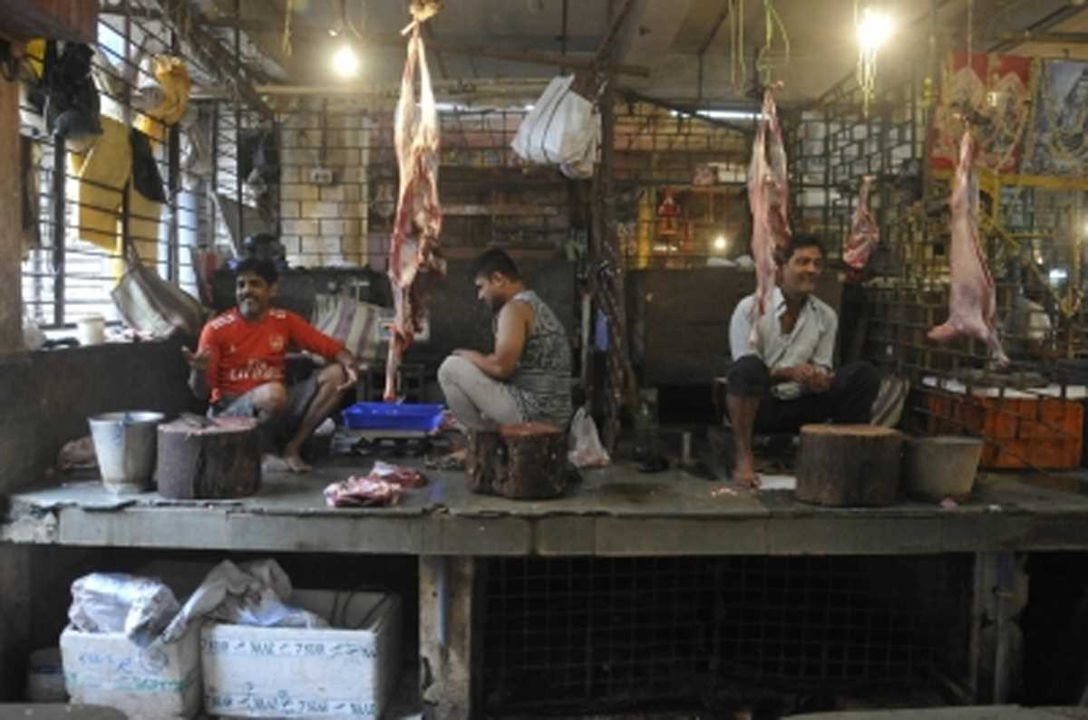 जम्मू-कश्मीर सरकार ने मटन में आत्मनिर्भरता के लिए 329 करोड़ रुपये की परियोजना मंजूर की