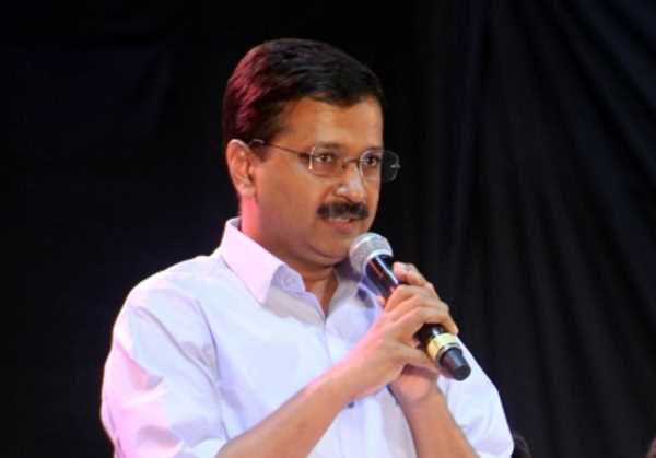 केजरीवाल ने केरल में ट्वेंटी-20 पार्टी के साथ गठबंधन की घोषणा की