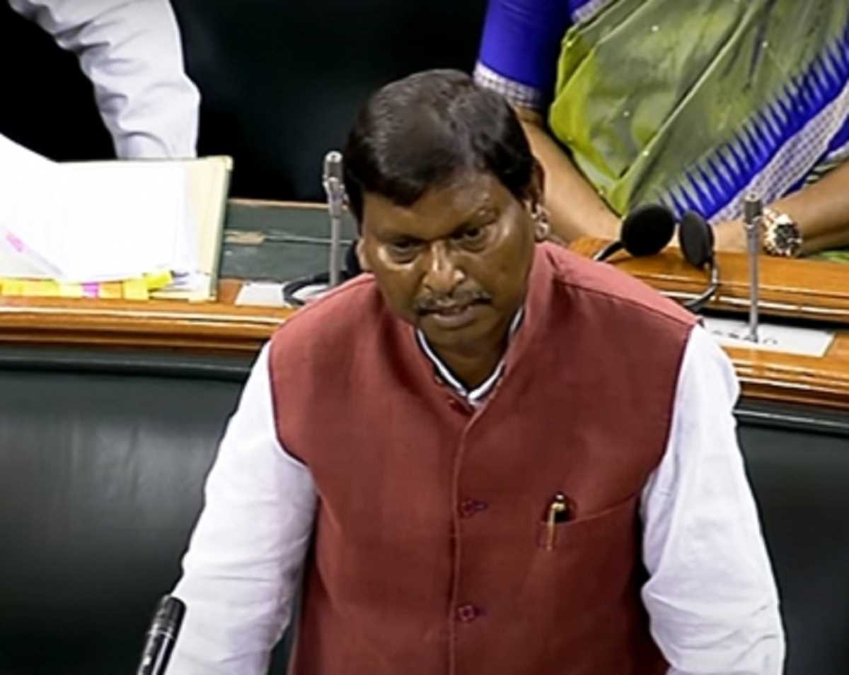 चार राज्यों में अनुसूचित जनजातियों की सूची को संशोधित करने के लिए 4 विधेयक पेश किए गए