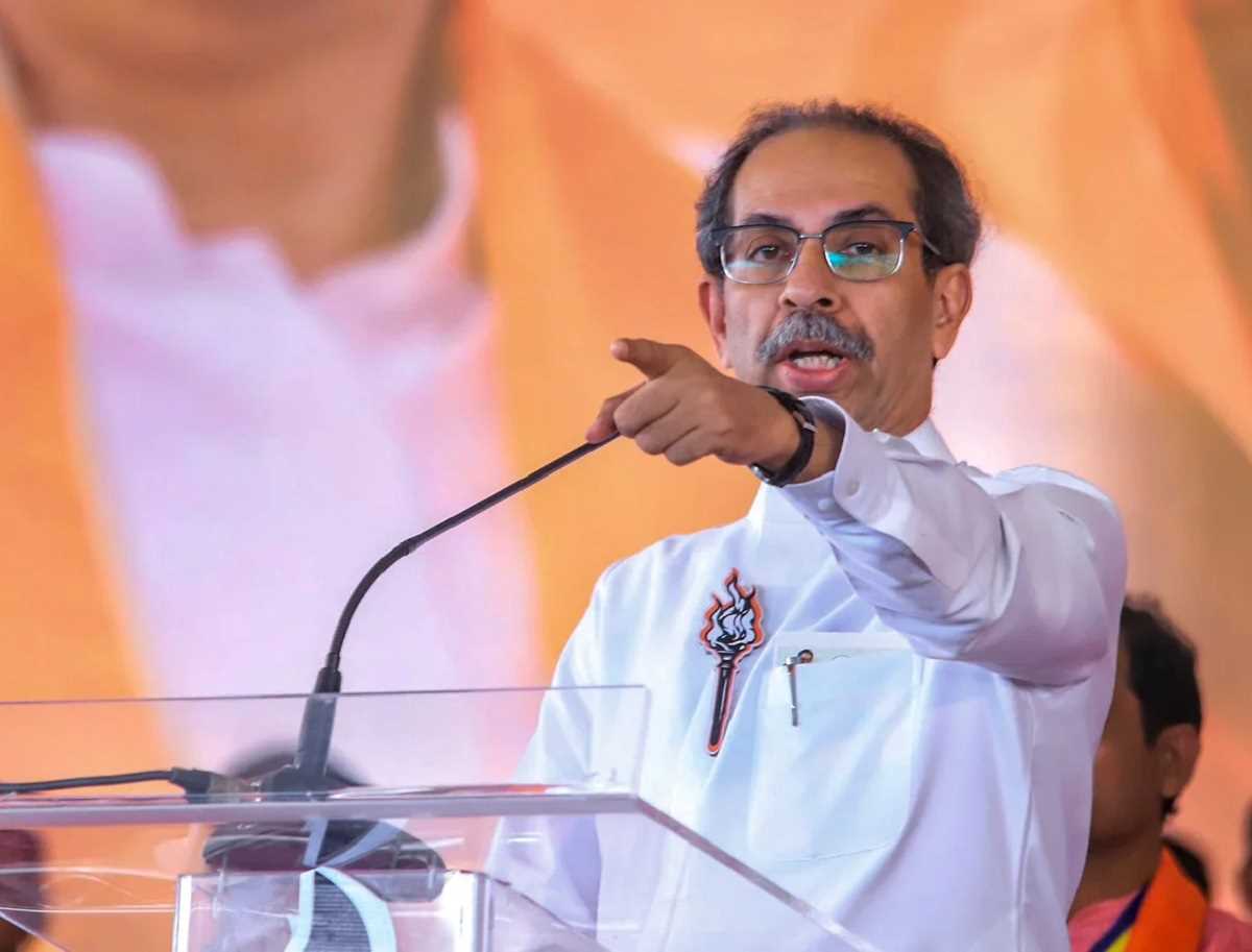 उद्धव ठाकरे ने भाजपा, आरएसएस पर मुंबई को विभाजित करने की साजिश का लगाया आरोप