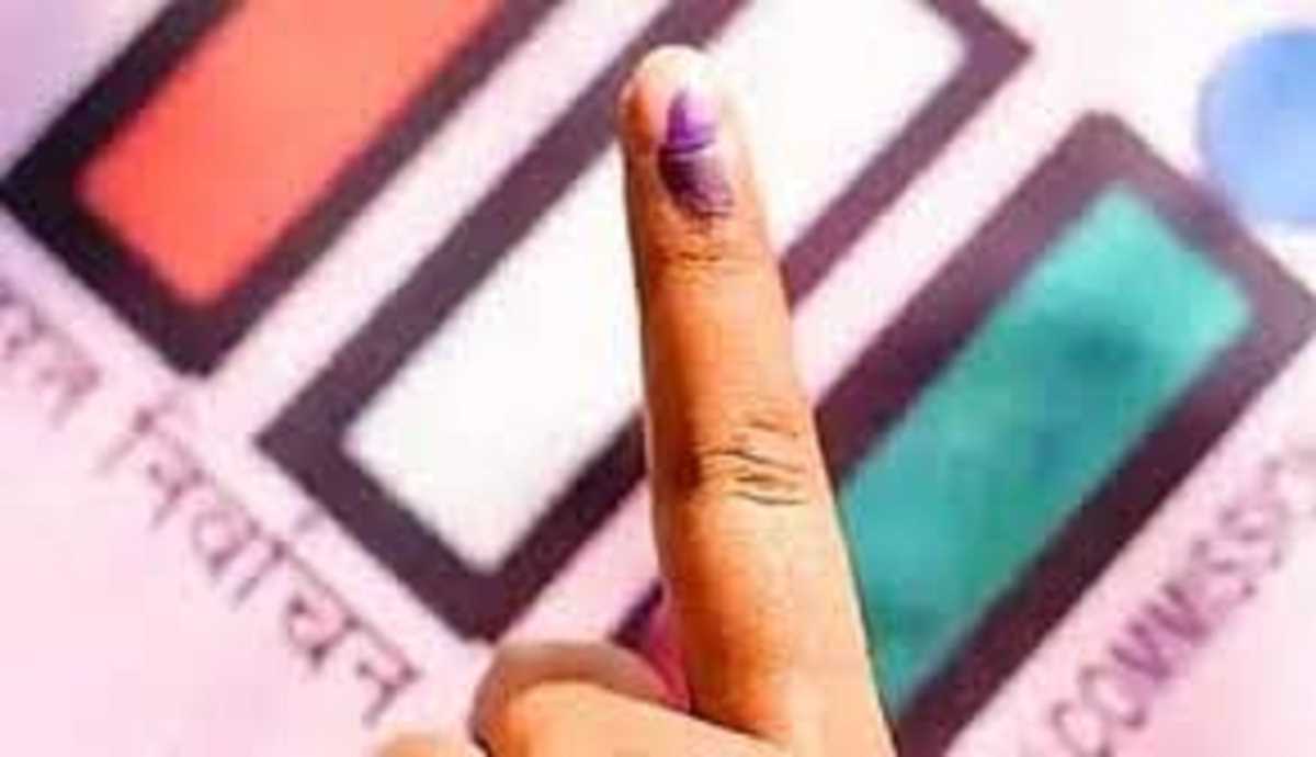 मध्‍य प्रदेश के 19 नगरीय निकायों में शांतिपूर्ण मतदान जारी, सुबह 10 बजे तक 14 प्रतिशत वोटिंग