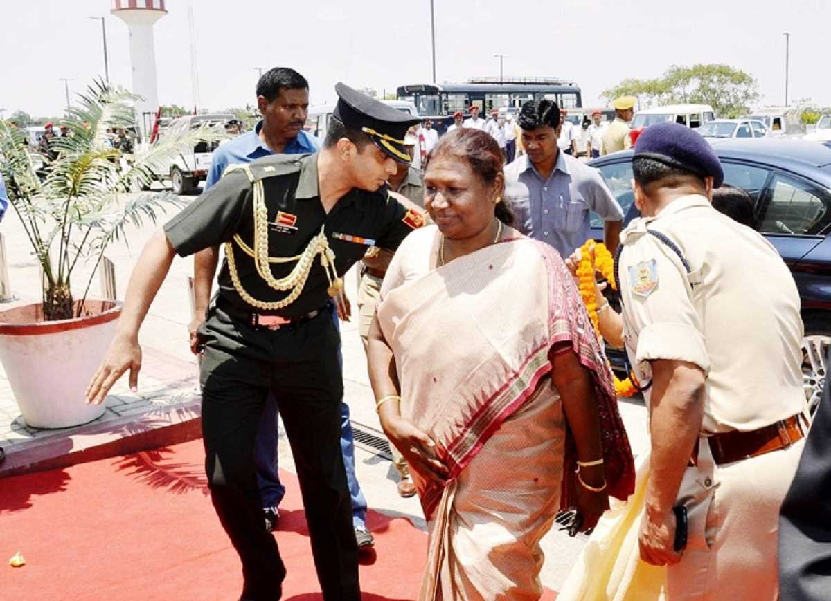 राष्ट्रपति द्रौपदी मुर्मू का बिहार आगमन, चौथे कृषि रोडमैप का किया लोकार्पण