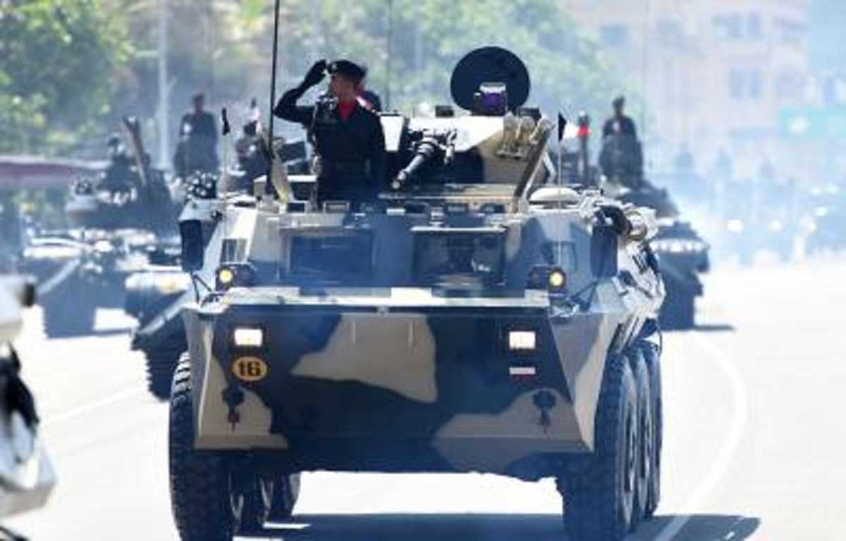 Sri Lanka Crisis: श्रीलंका अगले साल सेना की संख्या घटाकर करेगा 1,35,000