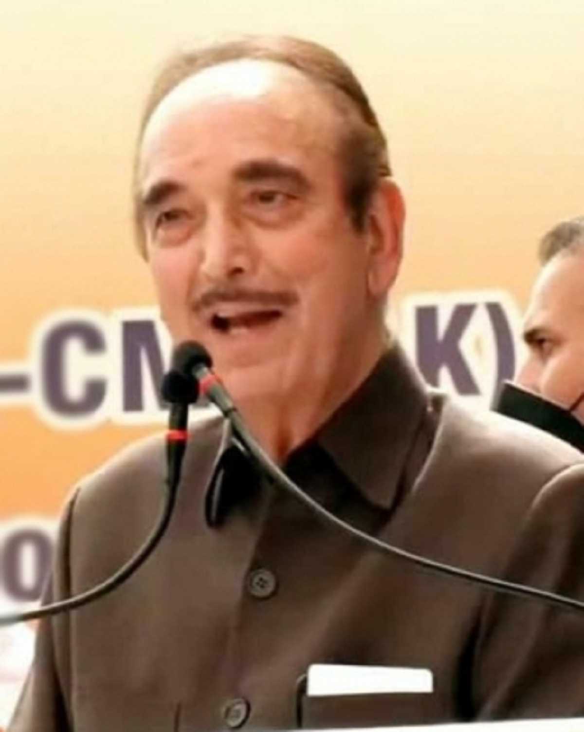 गुलाम नबी आजाद ने किया नई पार्टी का ऐलान, ‘डेमोक्रेटिक आजाद पार्टी’ रखा नाम