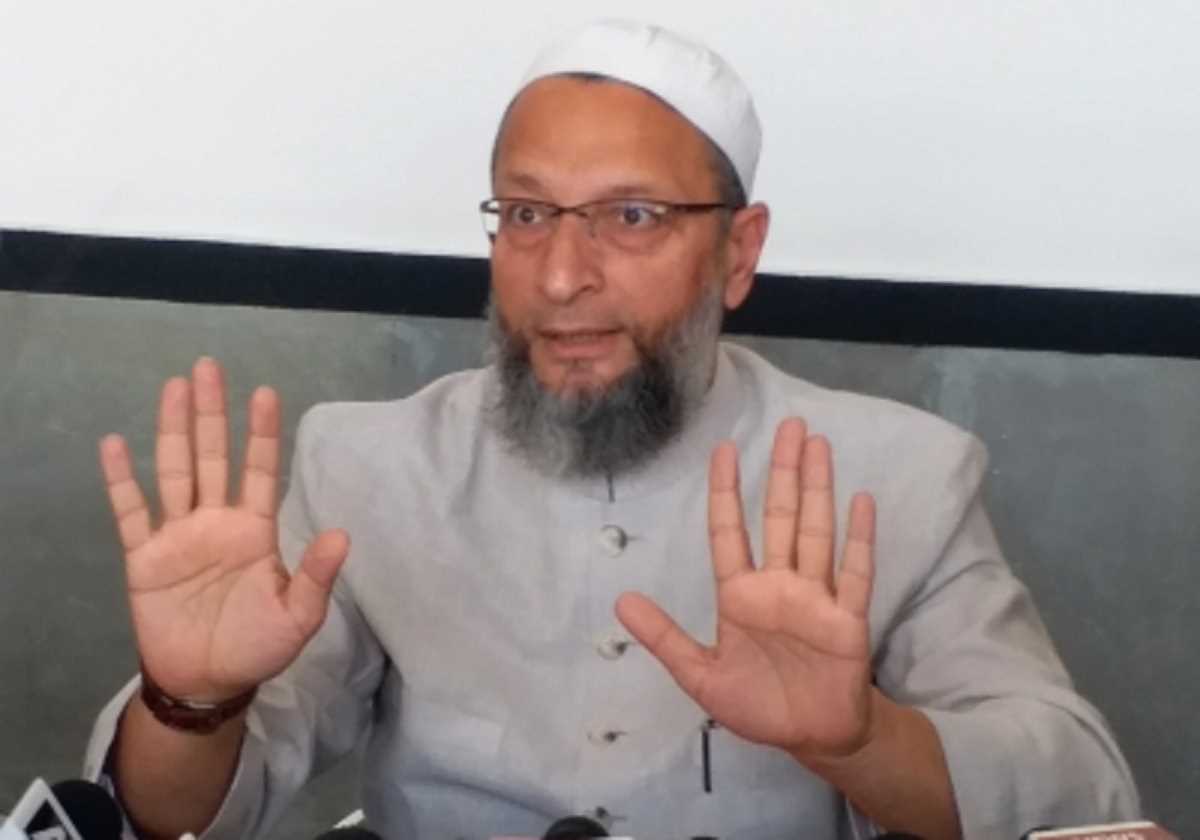 भारत के मुसलमानों की तुलना पाकिस्तान से करने पर ओवैसी का सीतारमण पर हमला