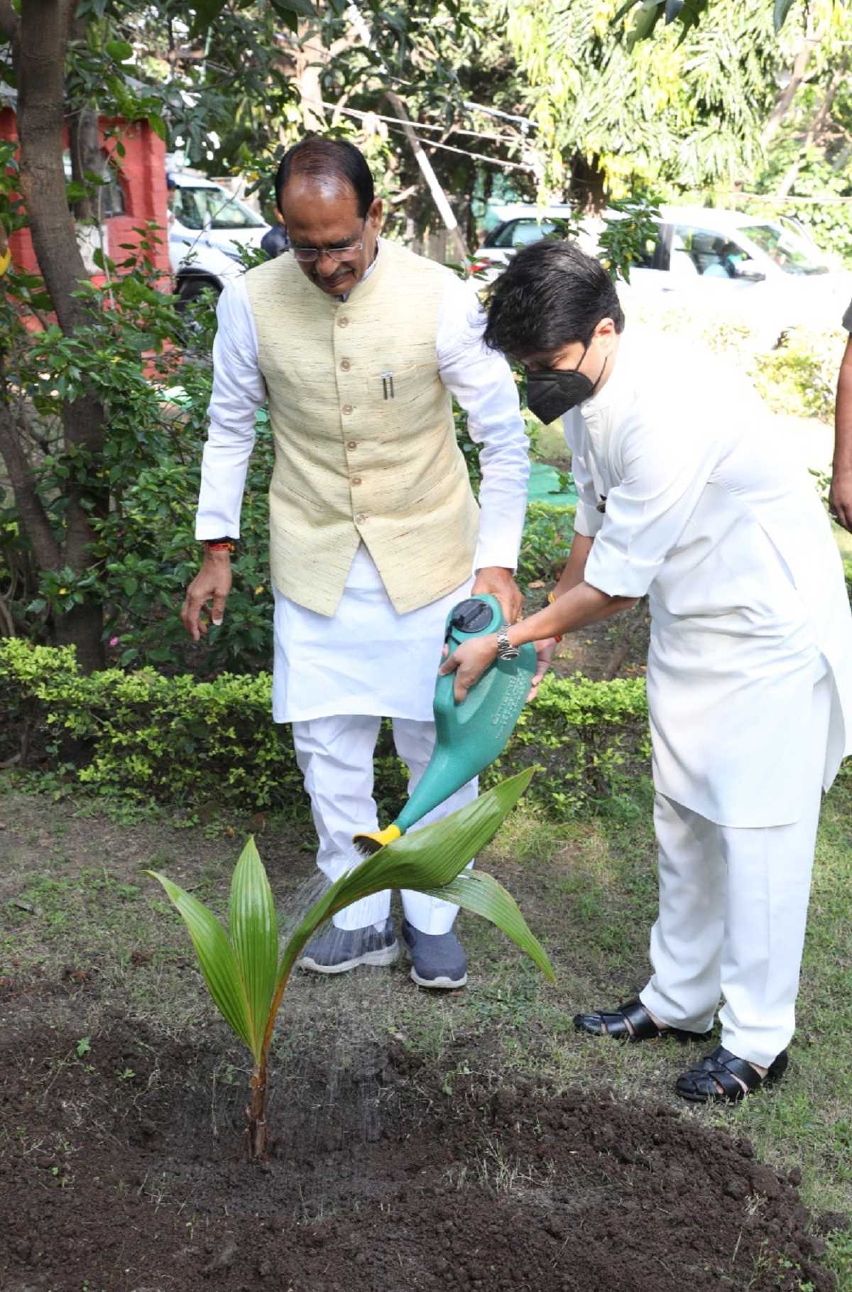 मध्यप्रदेश में हवाई सुविधाओं को लेकर शिवराज-सिंधिया की चर्चा मध्यप्रदेश में हवाई सुविधाओं को लेकर शिवराज-सिंधिया की चर्चा