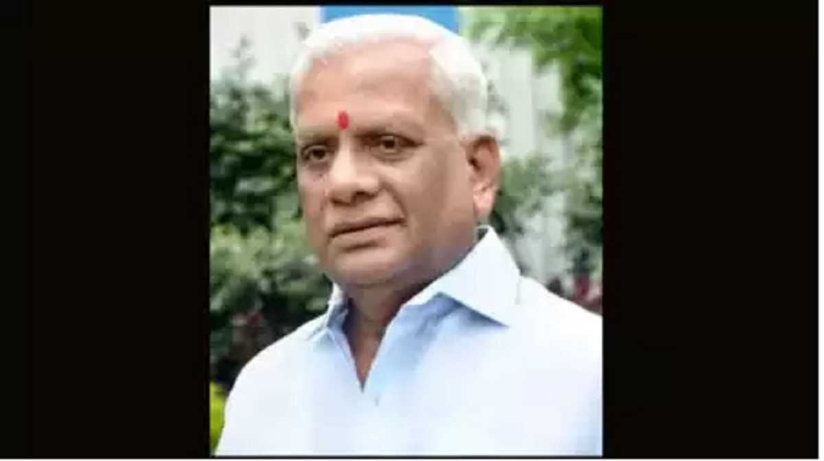 नांदेड़ से कांग्रेस सांसद वसंत बी. चव्हाण का हैदराबाद के अस्पताल में निधन