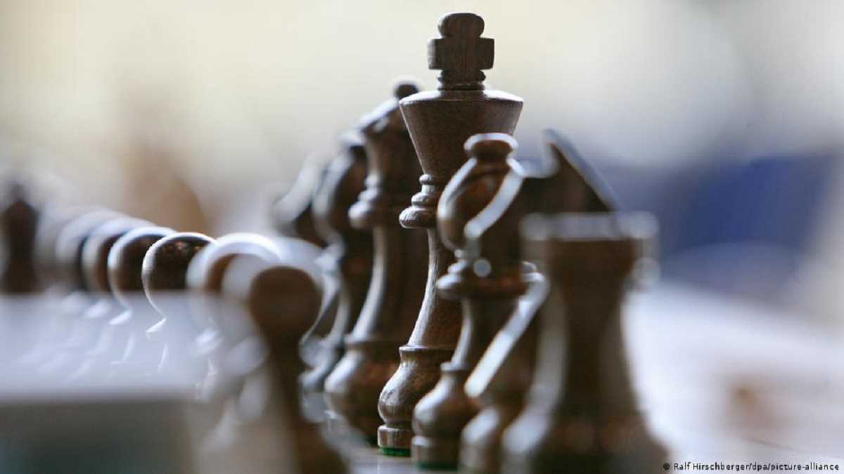 शतरंज संघ ने ट्रांसजेंडर खिलाड़ियों को महिलाओं के खेल से किया बैन