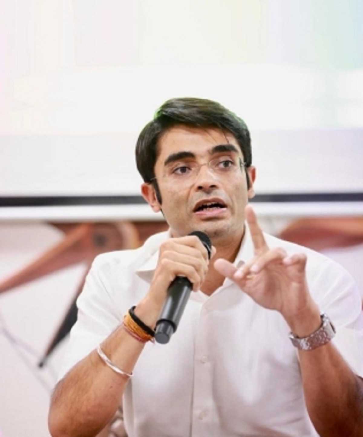 कांग्रेस को एक और झटका,जयवीर शेरगिल ने कांग्रेस प्रवक्ता पद से दिया इस्तीफा