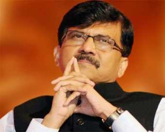 ईडी ने शिवसेना सांसद संजय राउत पर धावा बोला