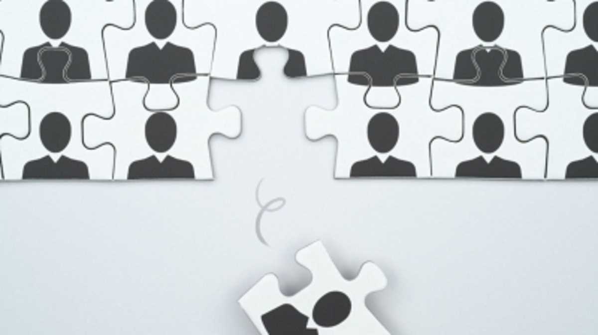 अभी जारी रहेगी आर्थिक क्षेत्र में आई मंदी