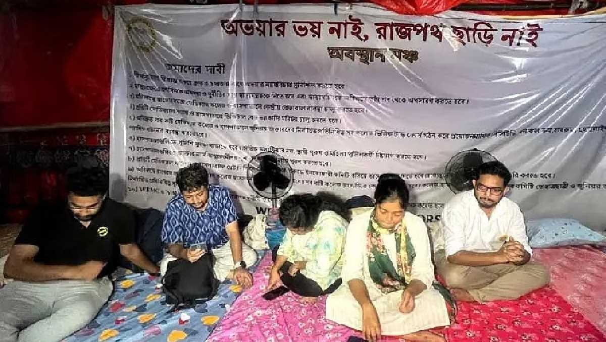 आरजी कर मामला: जूनियर डॉक्टरों की भूख हड़ताल 9वें दिन भी जारी